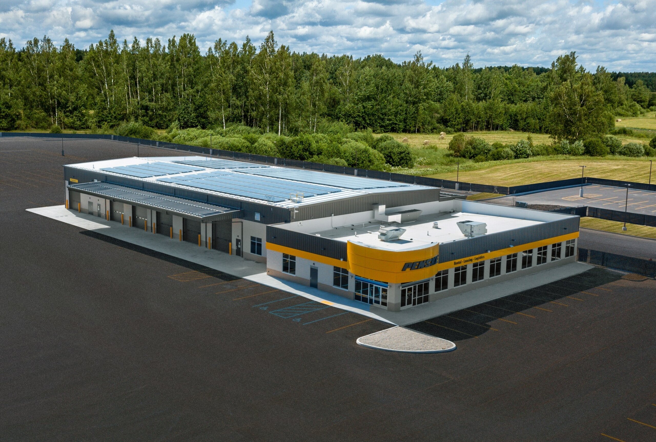 Penske Truck Solar Powers Leasing Facility